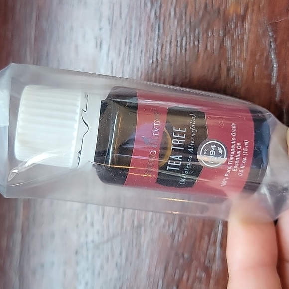 Essential oil-Tea Tree